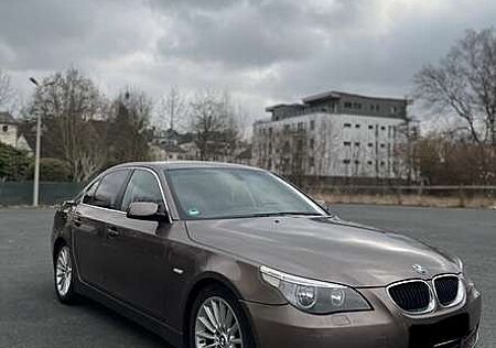 BMW 520i 520