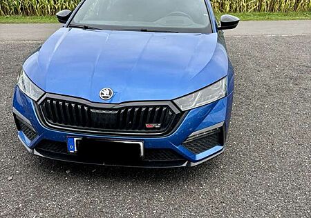 Skoda Octavia RS Plus, zusätzl. Winterr. , Garantie bis 03/26