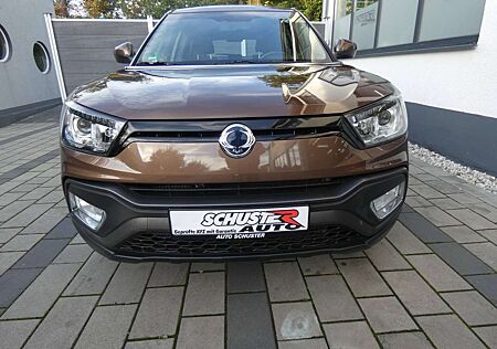 SsangYong XLV Diesel e-XDi  Crystal