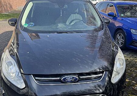 Ford Grand C-Max Titanium