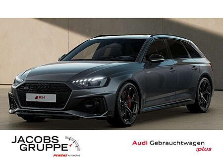 Audi RS4 Avant TFSI quattro Competition/RS Schalensitze/290