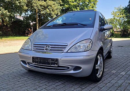Mercedes-Benz A 190 Avantgarde Automatik Leder Klima Panoramadach AHK