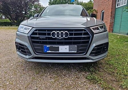 Audi Q5 2,0 TDI quattro S-tronic