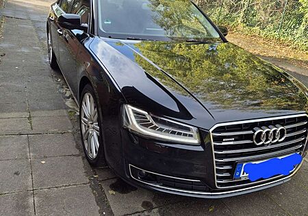 Audi A8 3.0 TDI DPF quattro tiptronic Lang