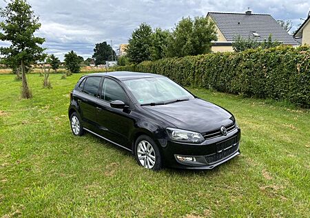 VW Polo Volkswagen V 5-Türer 1.4 Style