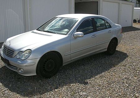 Mercedes-Benz C 220 CDI - Klima - PDC - AHK ...