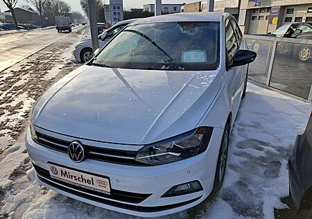 VW Polo Volkswagen Active 1,0 TSI