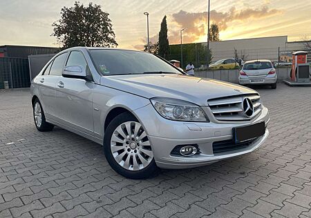 Mercedes-Benz C 200 C-Klasse Diesel Automatik AHK Sitzheizung