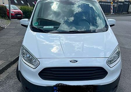 Ford Transit Courier Trend