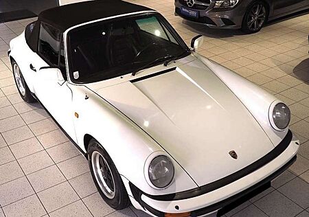 Porsche 911 Carrera Cabriolet