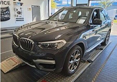 BMW X3 xDrive20d/Aut/LivCP+/Navi/LEDer/SportStz/xLine