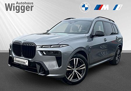 BMW X7 40d M Sport Pro xDrive/HUD/StandHZG/AHK/Pano
