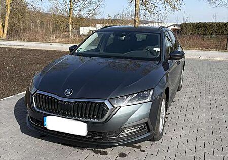 Skoda Octavia Combi 2.0 TDI DSG Style