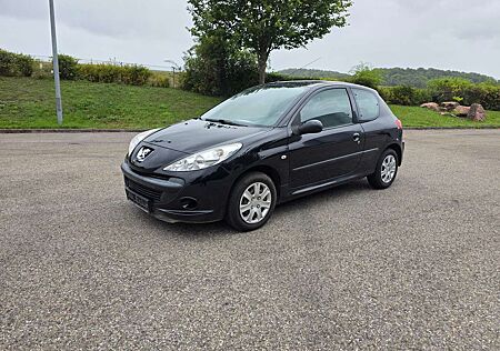 Peugeot 206 Basis Klimaanlage TÜV 04/2027 EURO 5