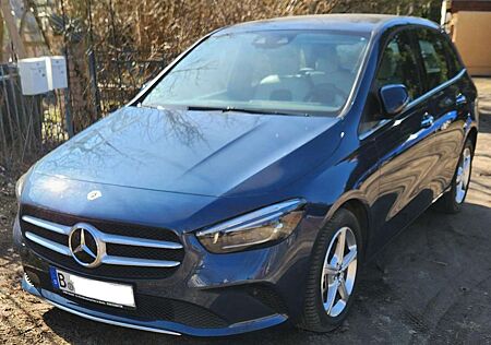 Mercedes-Benz B 250 Style