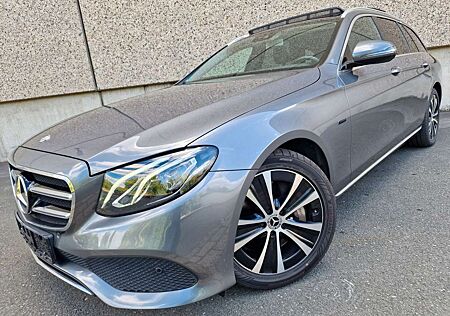 Mercedes-Benz E 300 E 300de T/WIDESCREEN/PANO/LEDER/LED/KAM/NAVI/EHK