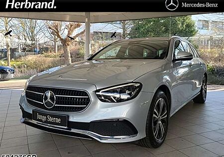 Mercedes-Benz E 220 d T Avantgarde AHK Sitzhzg Widescreen RFK