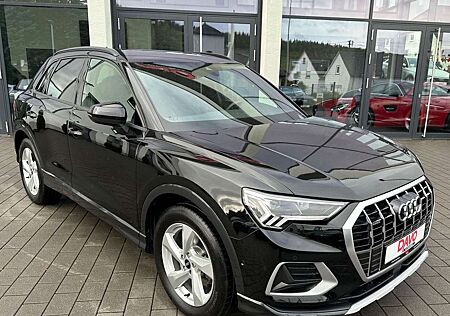 Audi Q3 35 TDI quattro 2x S line/ACC/360°/AHK