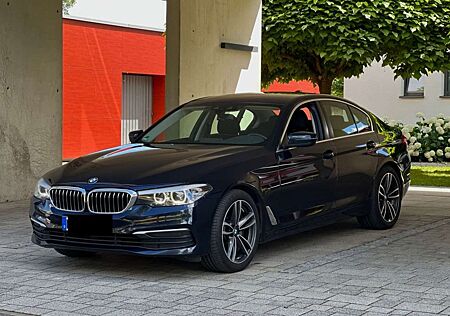 BMW 520d 520 +Efficient+Dynamics+Edition+Aut.