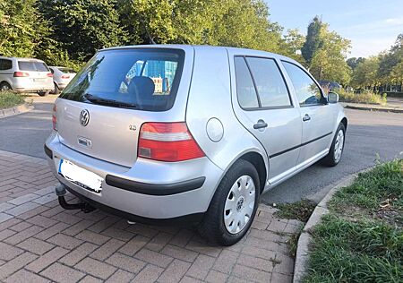 VW Golf Volkswagen 1.6 automatik mit anhänger kuplung klima