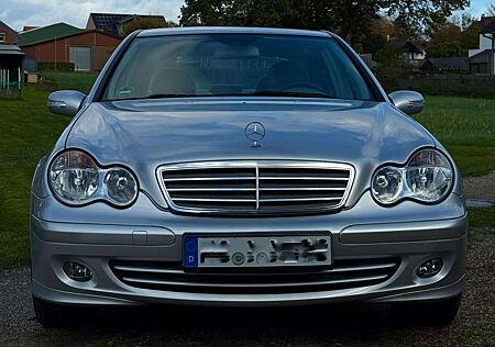 Mercedes-Benz C 180 Kompressor Classic