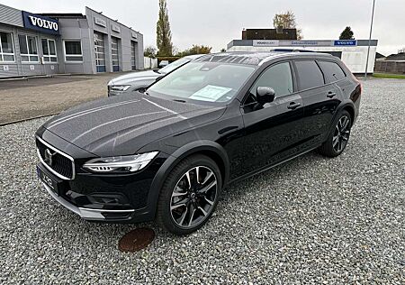 Volvo V90 Cross Country Plus AWD