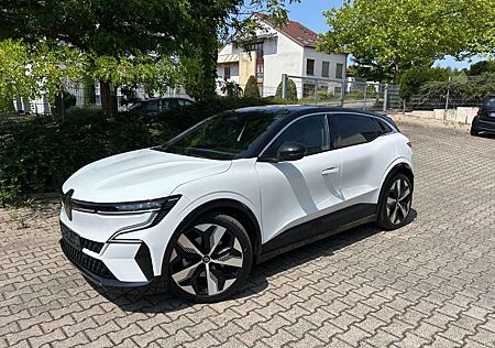 Renault Megane E-Tech Electric Techno