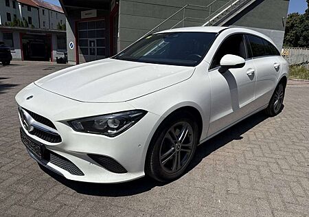 Mercedes-Benz CLA 180 d Shooting Brake Progressive, Business
