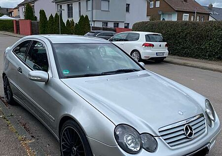 Mercedes-Benz C 200 Kompressor Sportcoupe