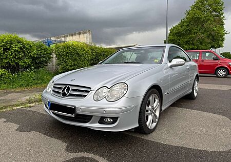 Mercedes-Benz CLK 200 Coupe Kompressor Automatik Avantgarde