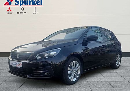 Peugeot 308 Active 1.2 e-THP PureTech 130, Navigation, Bluetoo