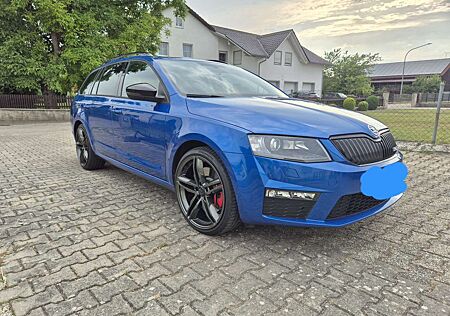 Skoda Octavia Combi 2.0 TDI (Green tec) RS