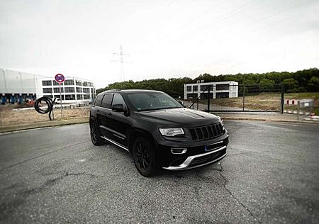 Jeep Grand Cherokee Summit Vollausstattung