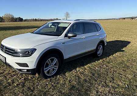 VW Tiguan Allspace Volkswagen Highline 4Motion