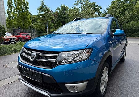 Dacia Sandero II Stepway Prestige 1.5 dci TÜV NEU-NAVI