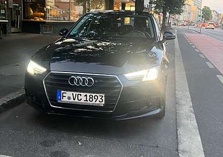 Audi A4 Kombi TüV bis 2027