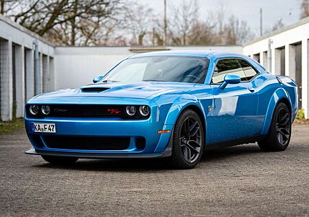 Dodge Challenger R/T Scat Pack Widebody (Schalter)