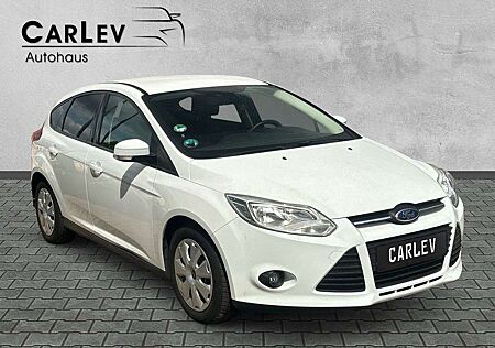 Ford Focus Zahnriemen neu Start/Stop PDC