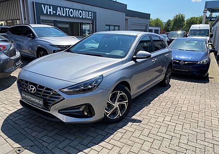 Hyundai i30 16"Alu*LED HSW&Appl&Android+R.KAMERA&PDCvo&hi+Sihz