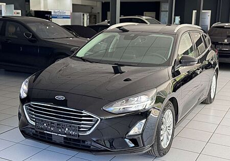 Ford Focus Turnier Titanium*AHK*ACC*KAM*WINTER*LED*