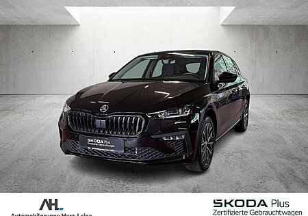 Skoda Scala 1.0 TSI Drive DSG Black Optik AHK Navi LED ACC RFK