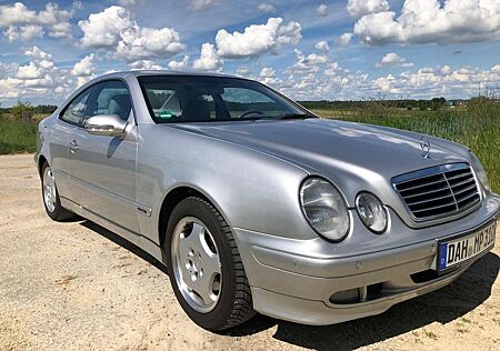 Mercedes-Benz CLK 200 CLK-Klasse Coupe Kompressor Elegance