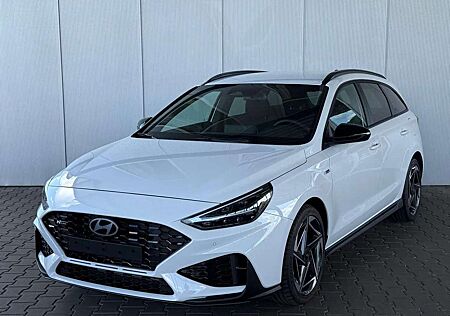 Hyundai i30 N-Line 1.5 T-GDI mHev DCT / Navi / ACC / Sitz & Le