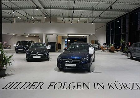 Opel Zafira Tourer 7 SITZE+BI XENON+KAMERA+SHZ+PDC+TE Innovation