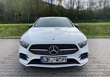 Mercedes-Benz A 220 (177.044)