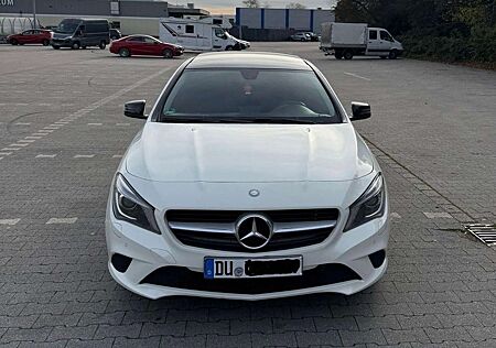 Mercedes-Benz CLA 220 CDI 7G-DCT