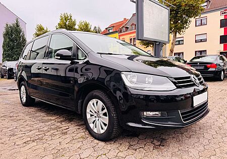 VW Sharan Volkswagen 2.0 TDI 1.Hand 7-Sitzer Navi Tempomat PDC