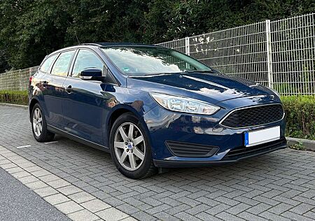 Ford Focus Turnier 1.0 EcoBoost Start-Stopp-System Tren