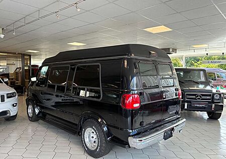 Dodge RAM B2500 Van 5,2 V8 Starcraft