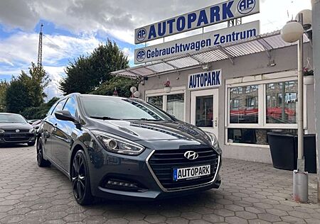 Hyundai i40 CW 1.7 CRDi Premium Kombi*Vollausstattung*